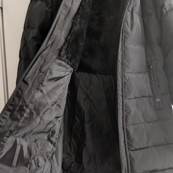 Winter jacket - Picture 3 of 3